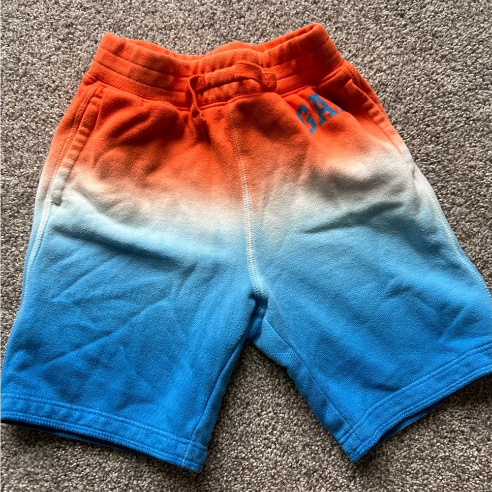 Gap shorts. Boys 4 years. Like new!